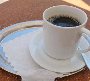 Kaffeepause beim Gasthof und Café am Markt