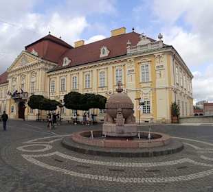 Reichsapfel in Székesfehérvár