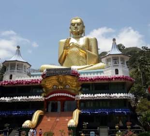 Goldener Tempel in Dambulla