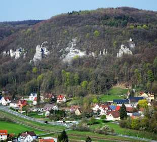 Blick vom Wohnturm der Burg auf Streitberg
