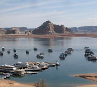 Nur wenige Boote, da das Wasser knapp ist