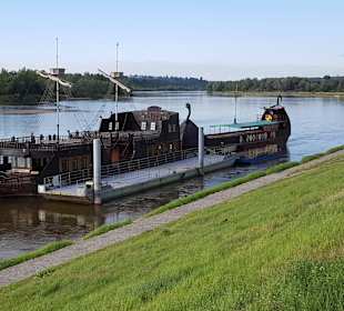 Kazimierz Dolny - Promenada na Wisłą