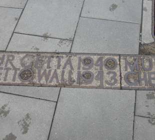 Ul.Świętojerska: Mauerverlauf des Ghettos