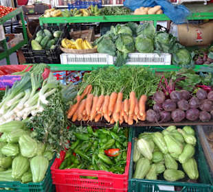 Rundgang über den Petit Marché von Saint-Denis