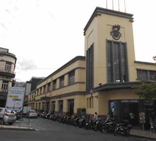 Die Markthalle.