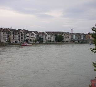 Von der Mittleren Rheinbrücke aus geschossen