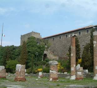 Fuori dal castello