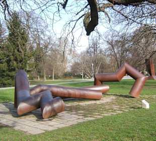 Moderne Kunst im Domgarten