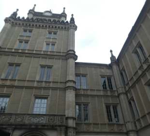 Das Schloss Ehrenburg, Blick vom Schlossplatz