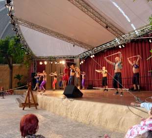 Wayang-Bühne im Tropendorf