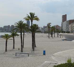 Poniente Strand