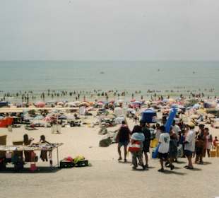 Uups, der Strand von Matalascanas im Sommer