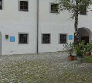 Taubenturm mit Wagenremise und Stadel