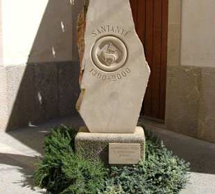 Stele für das heilige Lamm