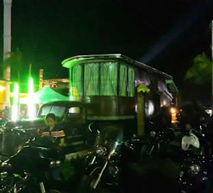 Seltsame Unterkünfte im Apinya Resort