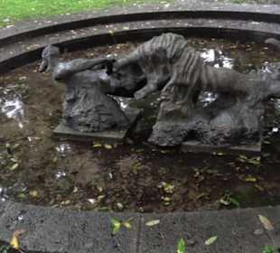 Karl-Amadeus-Hartmann-Brunnen