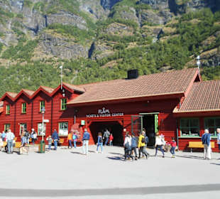Hafen Flam