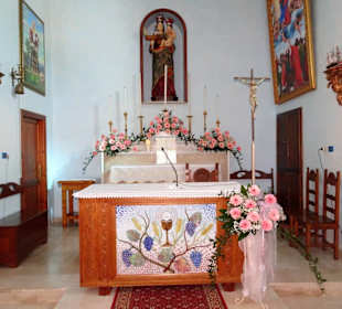 Der Altar der Kirche Nostra Signora di Bonaria