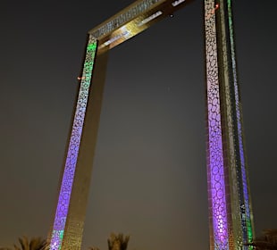 The Dubai Frame