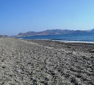 Strand, ca. 1 km in nördliche Richtung