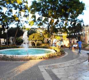 Upper Barrakka Gardens