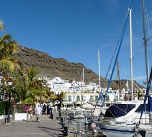 Promenade am Yachthafen