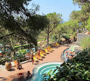 In der sehr empfehlenswerten Poseidon-Therme.