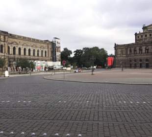 Rund um die Frauenkirche