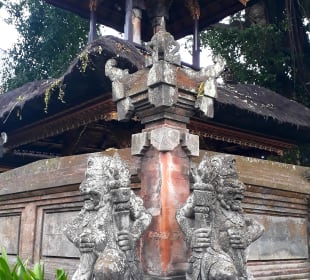 Puri Saren Agung