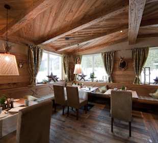 Restaurant, Wirtshaus in Grän im Tannheimer Tal