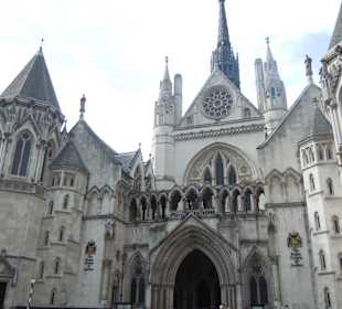 Royal Courts of Justice, Law Courts