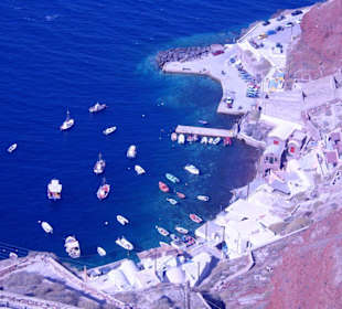 Hafenansicht in Oia
