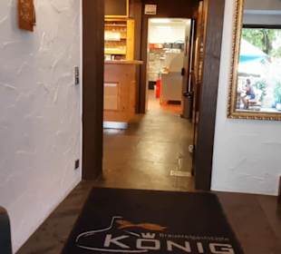 Bitte beschreiben Sie, was auf Ihren Bildern zu se