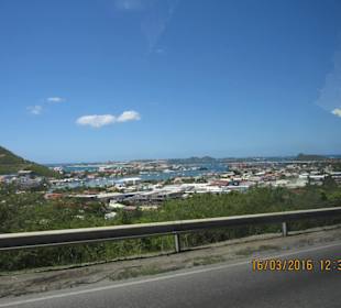 Ausblick auf den Hafen St. Maarten