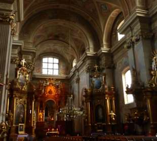 St. Anna Kirche neben Schlossplatz