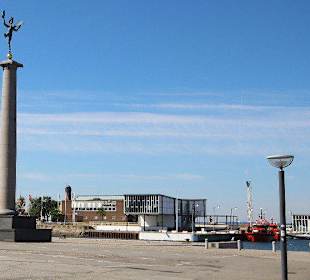 Der Hafenplatz