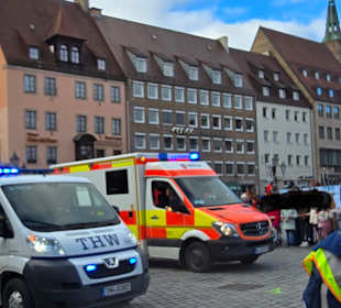 Mit Blaulicht an den Start