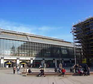 Am Alex Bahnhofbereich