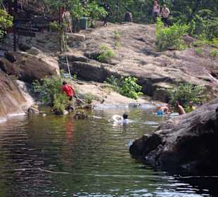 Am Ende des Beckens für Nichtschwimmer