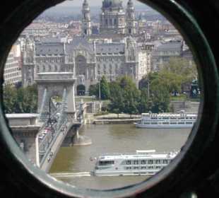 Blick vom Schlossberg auf die Kettenbrücke