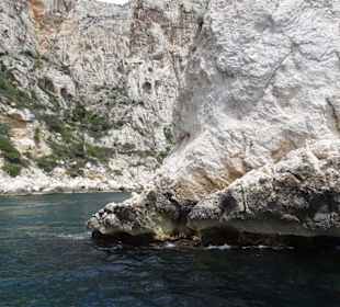 Impressionen von der Bootsfahrt durch die Calanque