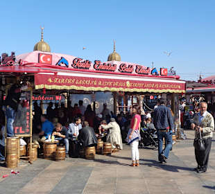 Blick auf den Imbiss