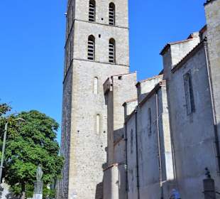 Der Glockenturm der Kirche Notre-Dame del Prat