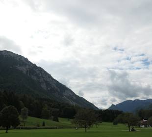 Blick zum Golfplatz von Ruhpolding