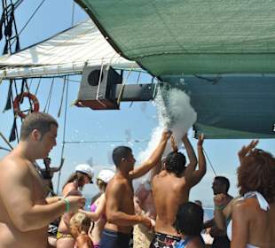 Party auf dem Schiff 