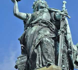 Die Germania des Niederwalddenkmals