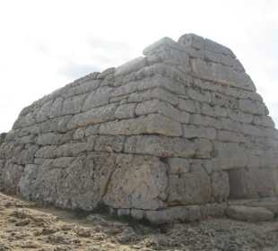 Megalitická památka Talaiot