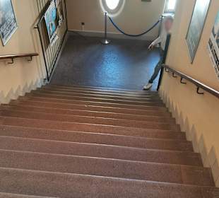 Treppenaufgang zum Theater