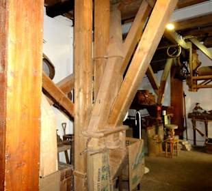 Rundgang durch die Mühle von Rönn