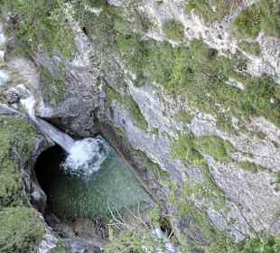 Unter der Marienbrücke